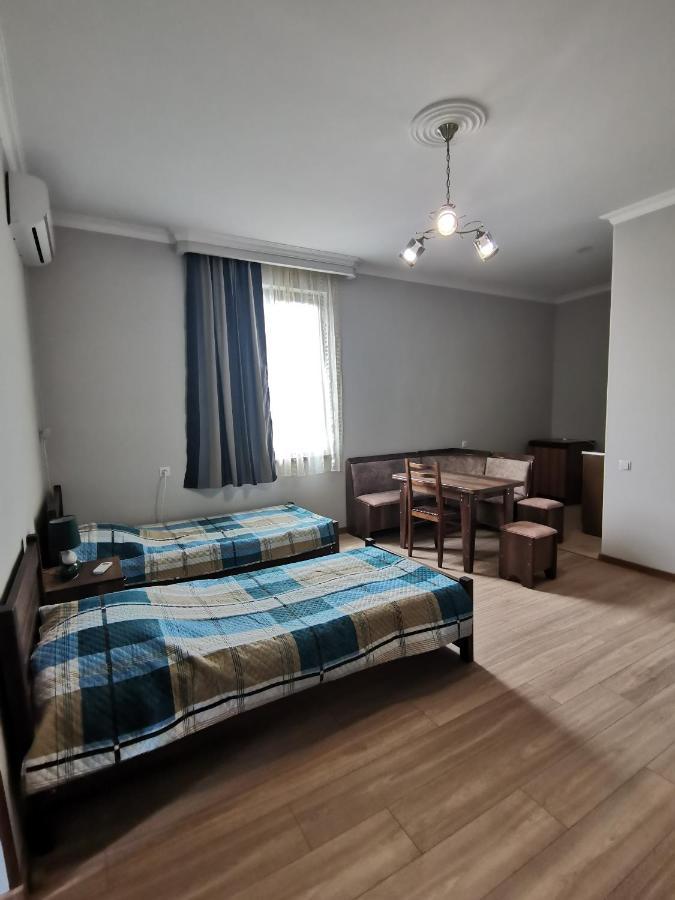 Guest House Eden Tbilisi Eksteriør bilde